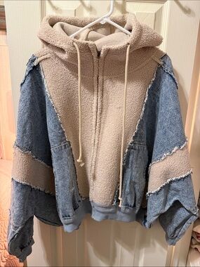 Women Beige Sherpa & Denim Hooded Jacket